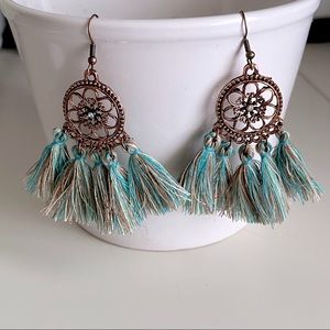 🌸3/$25 🆕 Boho Festival Bronze Blue Tassel Fringe Dangle Earrings